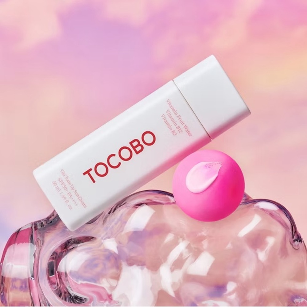TOCOBO Vita Tone Up Sun Cream SPF50+ PA++++